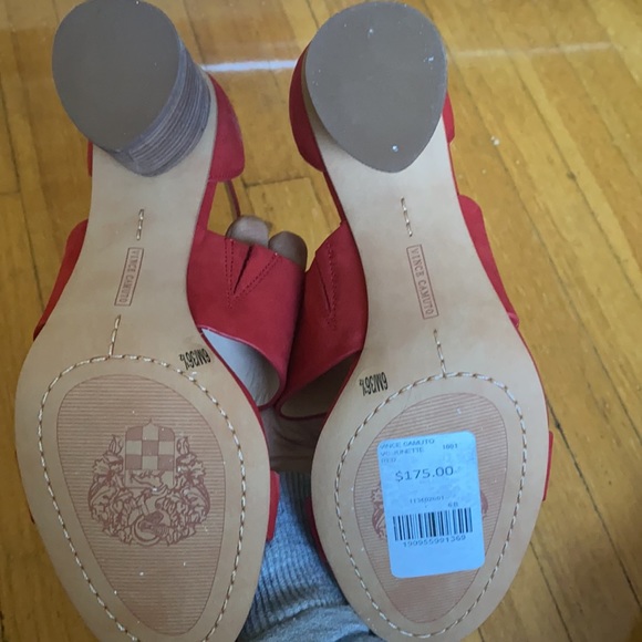 Brand new red Vince Camuto shoes - Picture 5 of 5